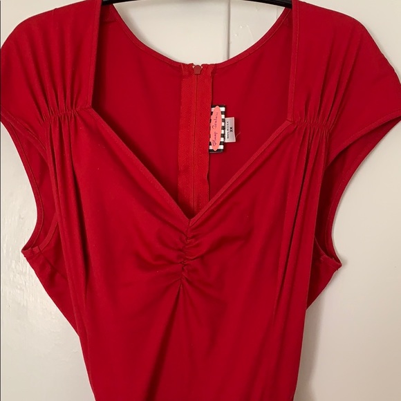 SOLD Pinup Couture Heidi Dress 2X - Picture 3 of 5